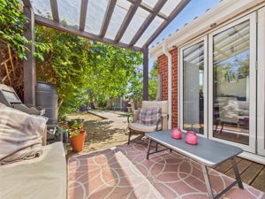 Photo 21- click for photo gallery